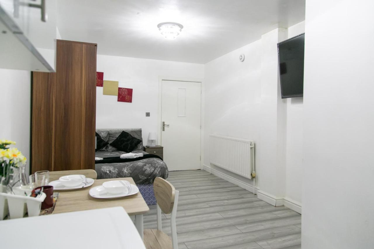 Cheetham Hills Apartments Manchester Exterior photo
